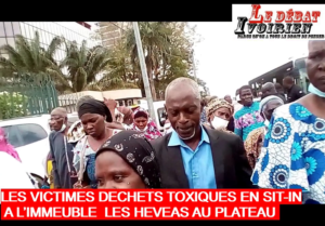 Abidjan-Cour de Cassation: les victimes déchets toxiques manifestent au Plateau dénonçant l’attitude d’un Juge ledebativoirien.net