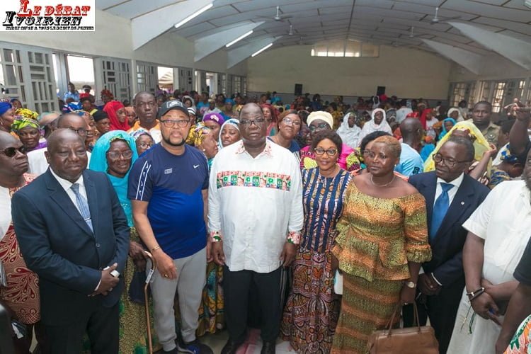 Elections municipales  à Marcory : les femmes du RHDP soutiennent Laurent Tchagba : ledebativoirien.net