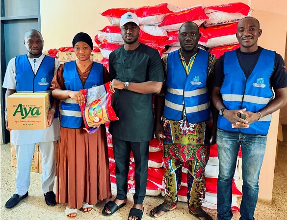 Actions sociales : une Caravane de distribution de Kits alimentaires et dons en vivres de la Fondation MOFA à Yamoussoukro, ledebativoirien.net